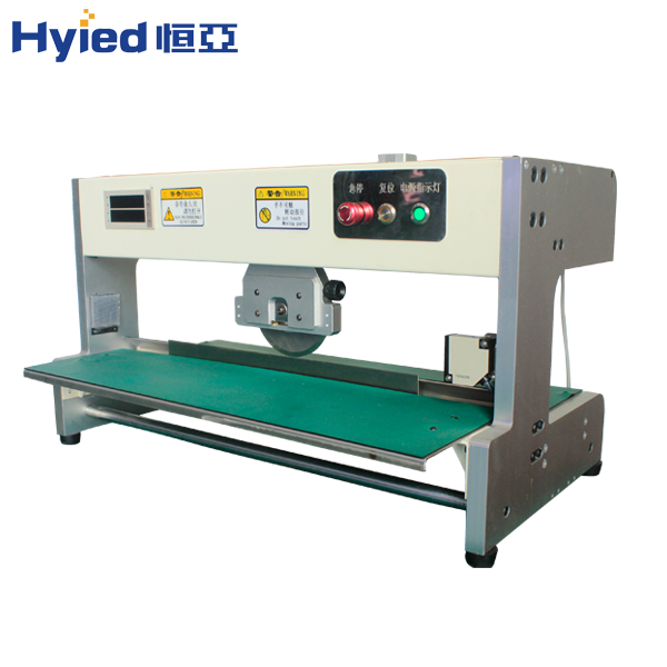 汽車行業(yè)分板走刀式分板機(jī)解決方案